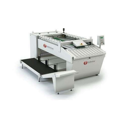 fabric folding machine / manual / automatic / for towels