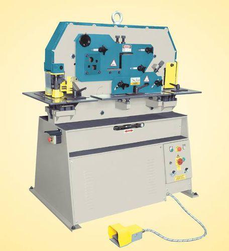 angle notching machine / hydraulic / punching