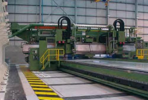 centralized pneumatic conveying system / for metal chips