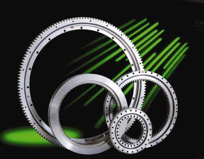 four-point-contact slewing bearing