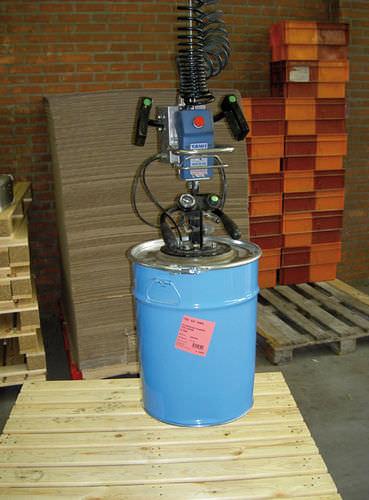 pneumatic manipulator / vacuum / for drums / for food
