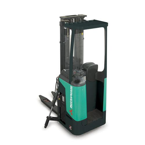 electric stacker truck / stand-on / loading / unloading