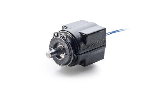 magnetic latching rotary solenoid / compact