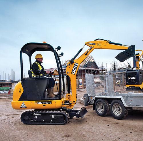 mini boom excavator / crawler / diesel / Tier 3