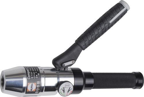 hand-operated punch / hydraulic / for metal sheets / straight