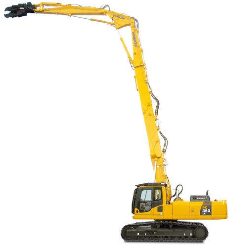 large boom excavator / for construction / crawler / diesel