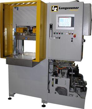 hydraulic press / laboratory / CNC / for composite materials