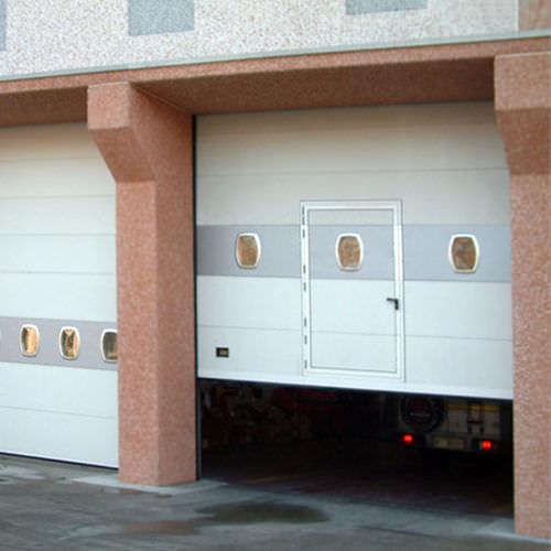 sectional doors / industrial / hangar