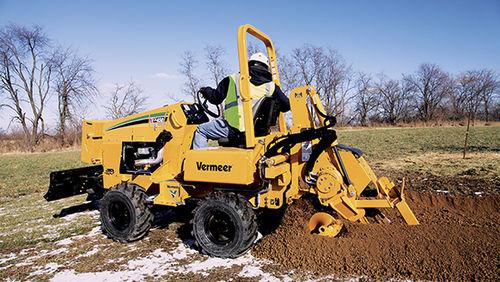 ride-on vibratory plow