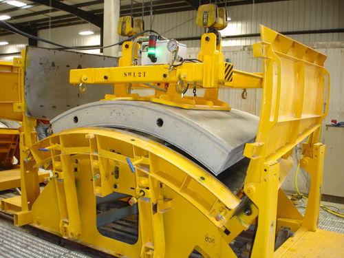 high-capacity vacuum lifting device / for arch stones / secure / hydraulic