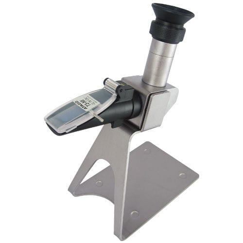 digital refractometer / bench-top / medical