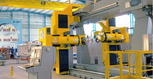 CNC drilling and milling machine / 5-axis