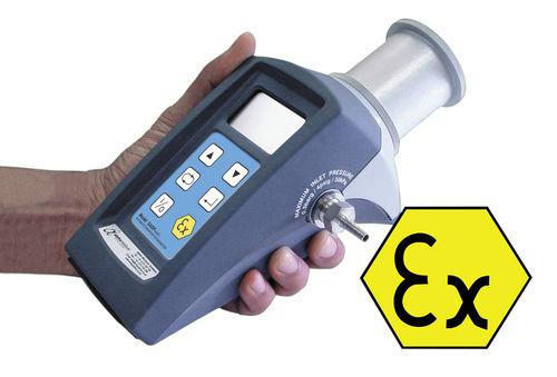 digital hygrometer / portable / compact / dew-point