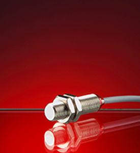 reed proximity switch / threaded cylindrical