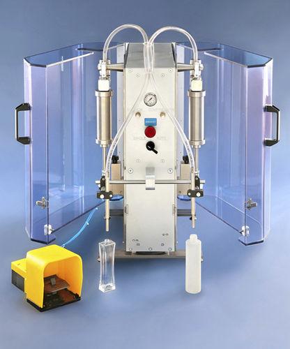 multi-container filler / automatic / volumetric / for liquids