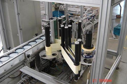 side labeler / in-line / for self-adhesive labels / automatic