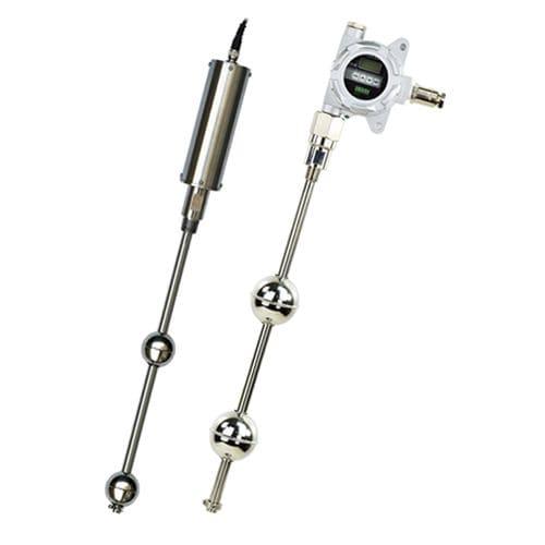 magnetostrictive level transmitter / for liquids / for tanks / high-accuracy