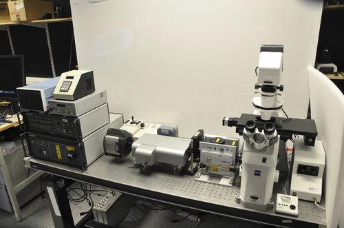 optical microscope / for research / digital camera / confocal laser