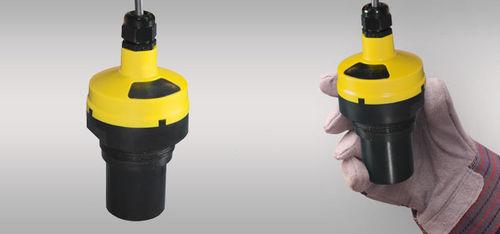 ultrasonic level switch / for liquids / suspended / fail-safe