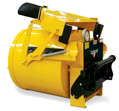self-loading concrete mixer