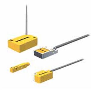 inductive proximity sensor / rectangular / chemical-resistant / compact