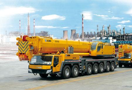 truck-mounted crane / luffing jib / all-terrain / hydraulic