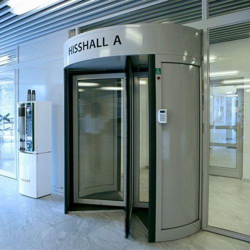 revolving doors / indoor / exterior / access