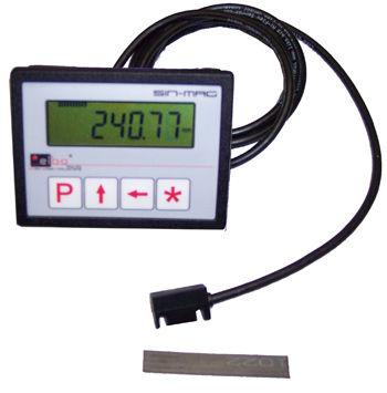 incremental linear encoder / magnetic / with digital display