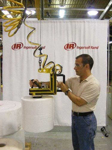 manipulator with gripping tool / handling / rotary/non-rotary / rotary