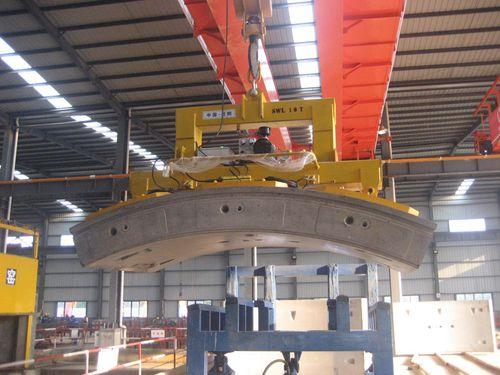 horizontal vacuum lifting device