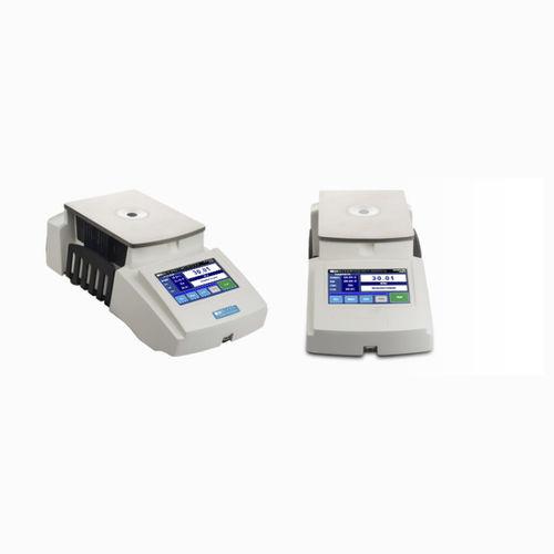 digital refractometer / with temperature control / laboratory