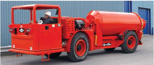 diesel mixer truck / for concrete / for underground mining