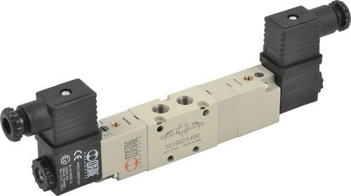 spool pneumatic directional control valve / pneumatically-operated / mechanically-operated / manual