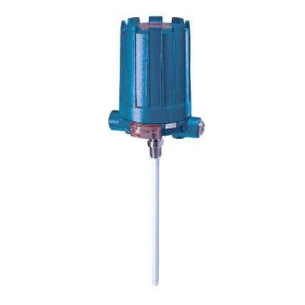 capacitive level transmitter / for liquids / for tanks