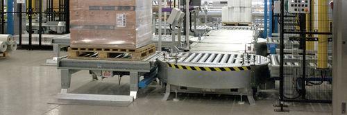 roller conveyor / for pallets / horizontal / transport