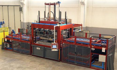 automatic thermoformer / twin-sheet / for hollow plastic parts / industrial