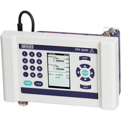 pressure calibrator / for pressure gauges / digital / process