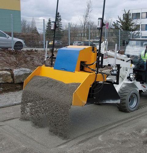 screeding machine