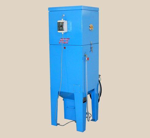 cartridge dust collector / pneumatic backblowing / for air blasting / industrial