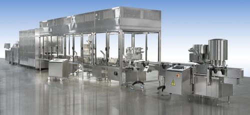 vial packaging line / aseptic / for the pharmaceutical industry