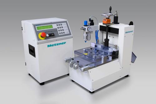 PLC-controlled cutting machine / textile / profile / cable