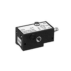 rectangular proximity sensor / switching / for pneumatic cylinders