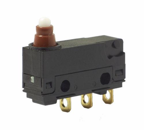 miniature snap-action switch for automotive applications