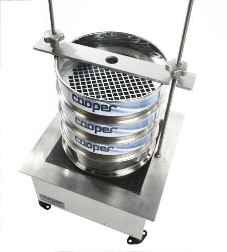 circular vibrating sieve shaker / for powders / laboratory / analog