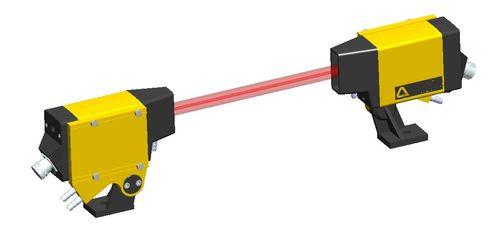 through-beam photoelectric sensor / rectangular / red light