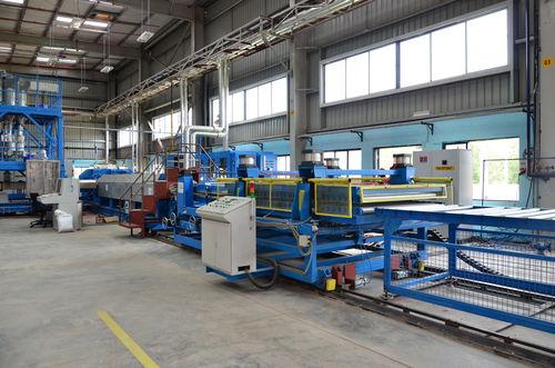 flat-film extrusion line / for EPS / for CO2 foam sheet