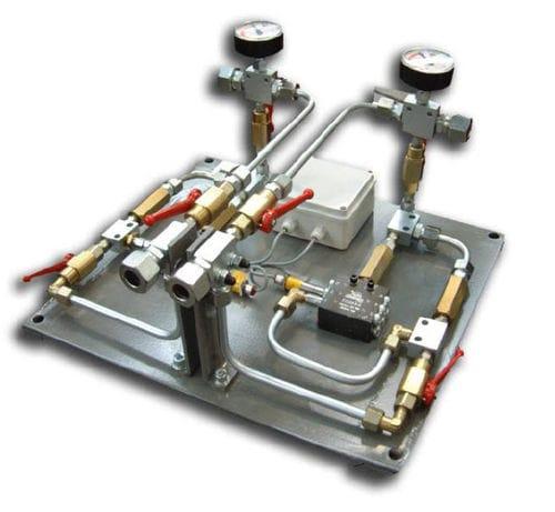 positive displacement flow monitor / grease