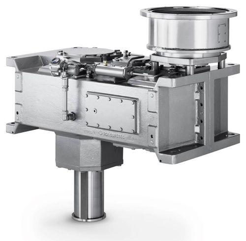 helical gear reducer / vertical / for wastewater treatment / for aerator