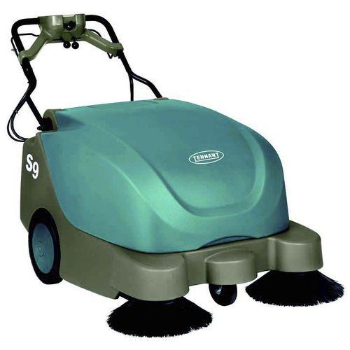 walk-behind sweeper / battery-powered