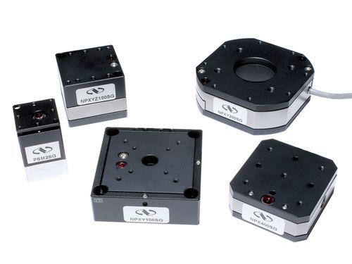 linear nanopositioning stage / piezoelectric / compact